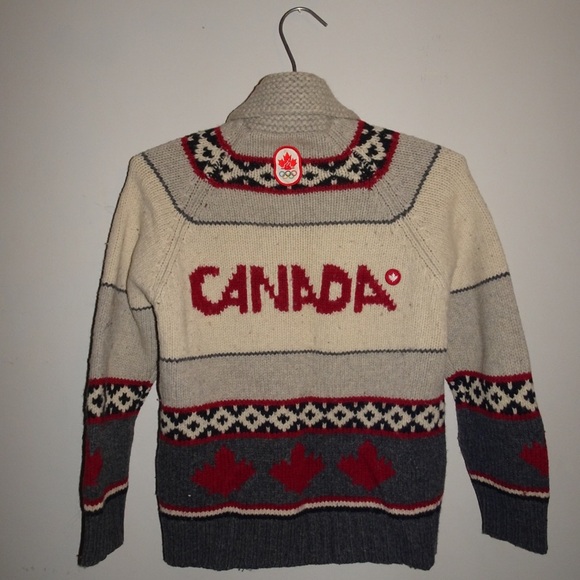 HUDSON'S BAY TEAM CANADA 2010 COWICHAN SWEATER - Picture 2 of 5